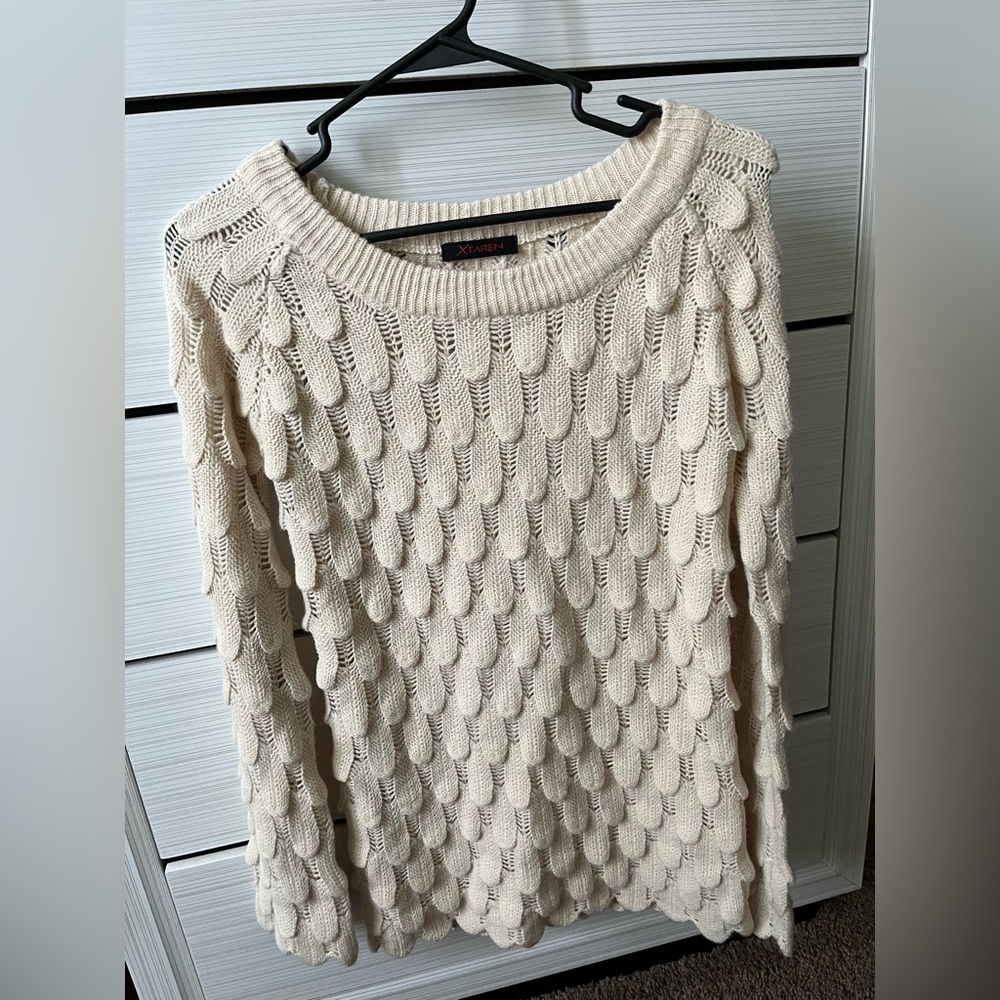 Cream detailed sweater